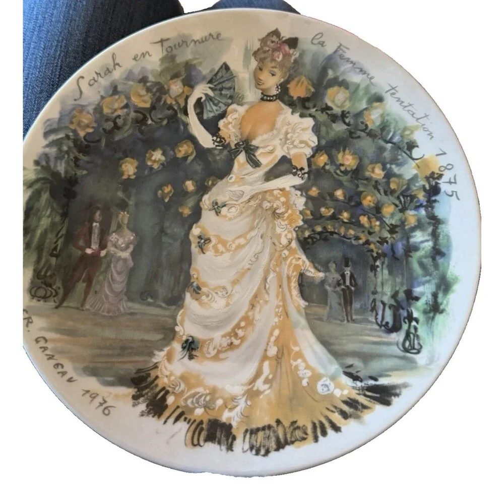 D'Arceau-Limoges Collectible Plate Ltd Ed Vintage 1976 Les Femmes Du Siecle 1865